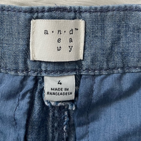 {A New Day} Chambray Shorts in Blue - Womens 4 - Picture 6 of 12